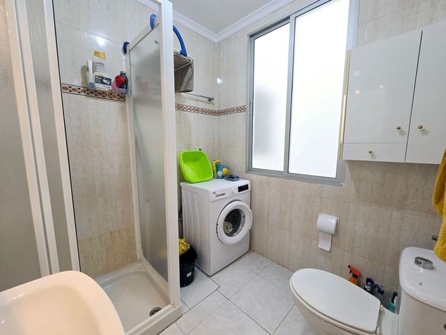 1 slaapkamer Appartement te huur in Santa Catalina - Canteras, Las Palmas de Gran Canaria met garage - € 900 (Ref: 9697943)