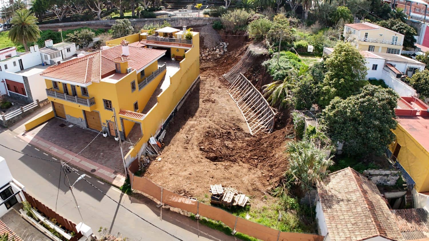 Undeveloped Land for sale in Firgas - € 156,000 (Ref: 9697944)