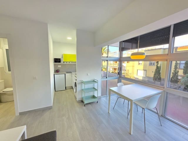 Apartment zu vermieten in Ciudad Jardín, Las Palmas de Gran Canaria mit Garage - 850 € (Ref: 9700349)