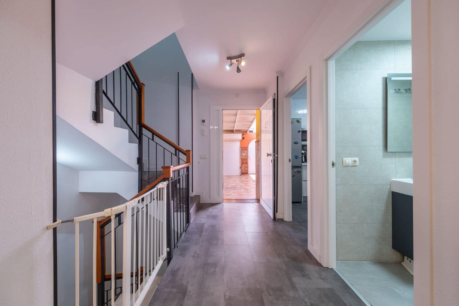 3 bedroom Townhouse for sale in Las Palmas de Gran Canaria with garage - € 365,000 (Ref: 9721036)