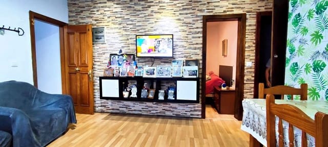 2 Zimmer Apartment zu verkaufen in Santa María de Guía de Gran Canaria mit Garage - 99.900 € (Ref: 9731630)