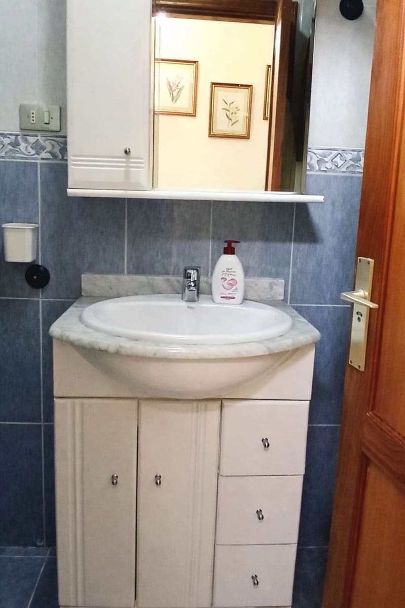 4 bedroom Apartment for sale in Las Palmas de Gran Canaria with garage - € 330,000 (Ref: 9731631)