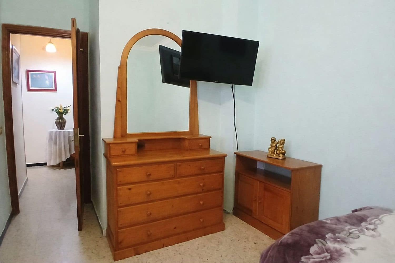 4 bedroom Apartment for sale in Las Palmas de Gran Canaria with garage - € 330,000 (Ref: 9731631)