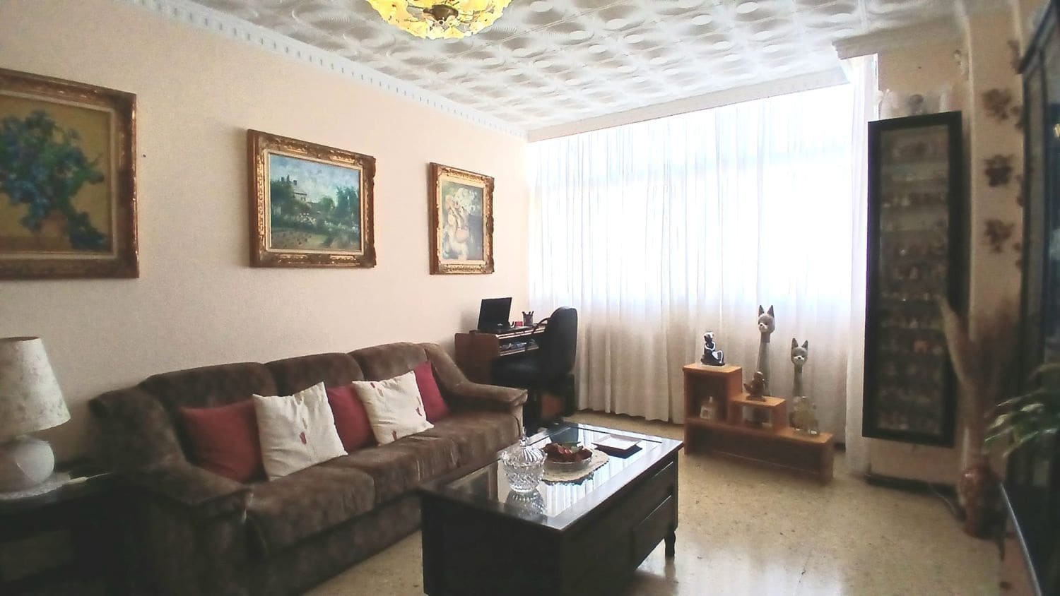 4 bedroom Apartment for sale in Las Palmas de Gran Canaria with garage - € 330,000 (Ref: 9731631)
