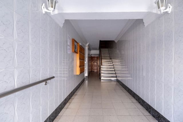 3 quarto Apartamento para venda em Miller, Las Palmas de Gran Canaria com garagem - 212 500 € (Ref: 9731633)