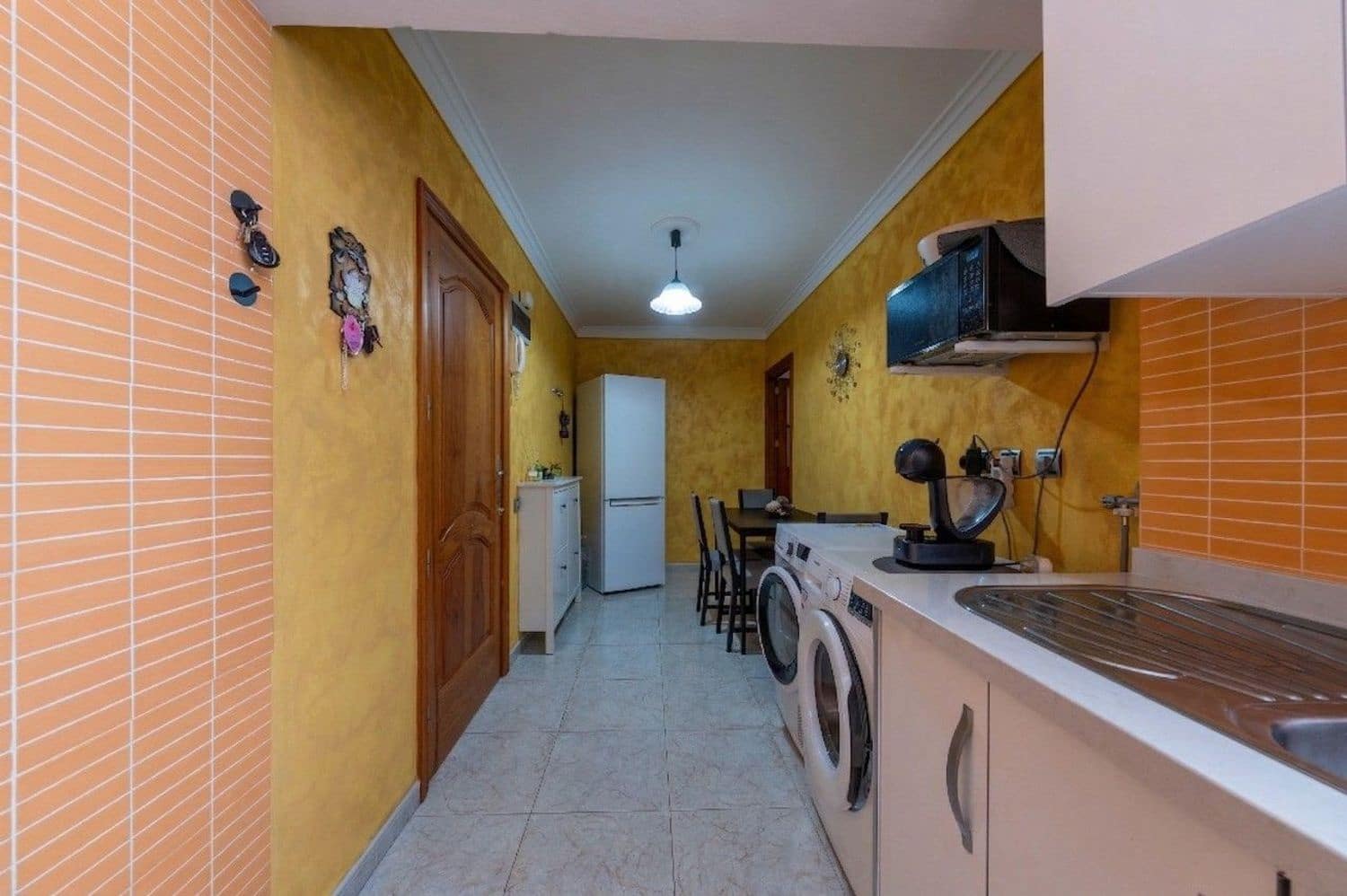 3 bedroom Apartment for sale in Las Palmas de Gran Canaria with garage - € 212,500 (Ref: 9731633)