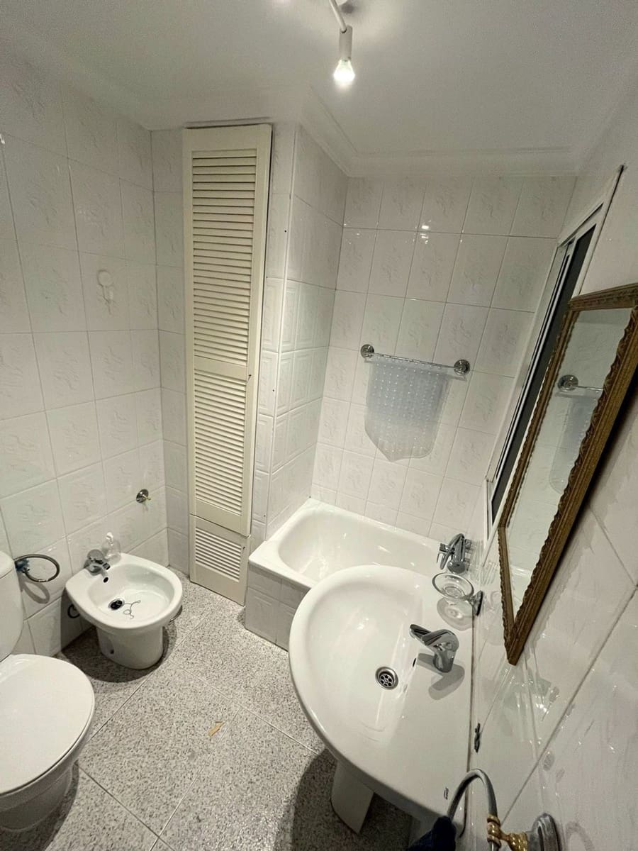 4 Zimmer Haus zu verkaufen in Las Palmas de Gran Canaria mit Garage - 260.000 € (Ref: 9743092)