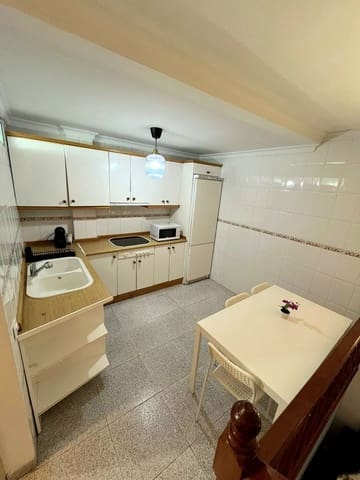 4 Zimmer Haus zu verkaufen in Isleta, Las Palmas de Gran Canaria mit Garage - 260.000 € (Ref: 9743092)