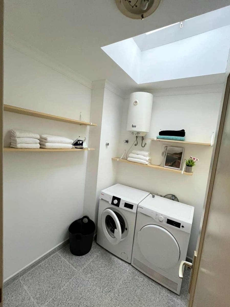 4 Zimmer Haus zu verkaufen in Las Palmas de Gran Canaria mit Garage - 260.000 € (Ref: 9743092)