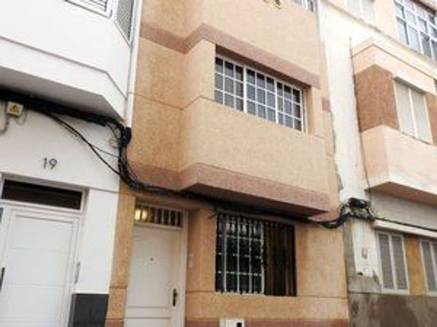 4 Zimmer Haus zu verkaufen in Las Palmas de Gran Canaria mit Garage - 260.000 € (Ref: 9743092)