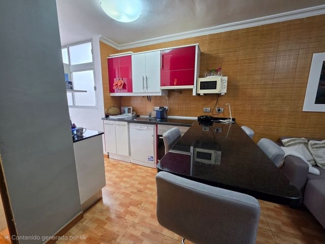 2 slaapkamer Appartement te koop in Alcaravaneras, Las Palmas de Gran Canaria met garage - € 295.000 (Ref: 9751516)