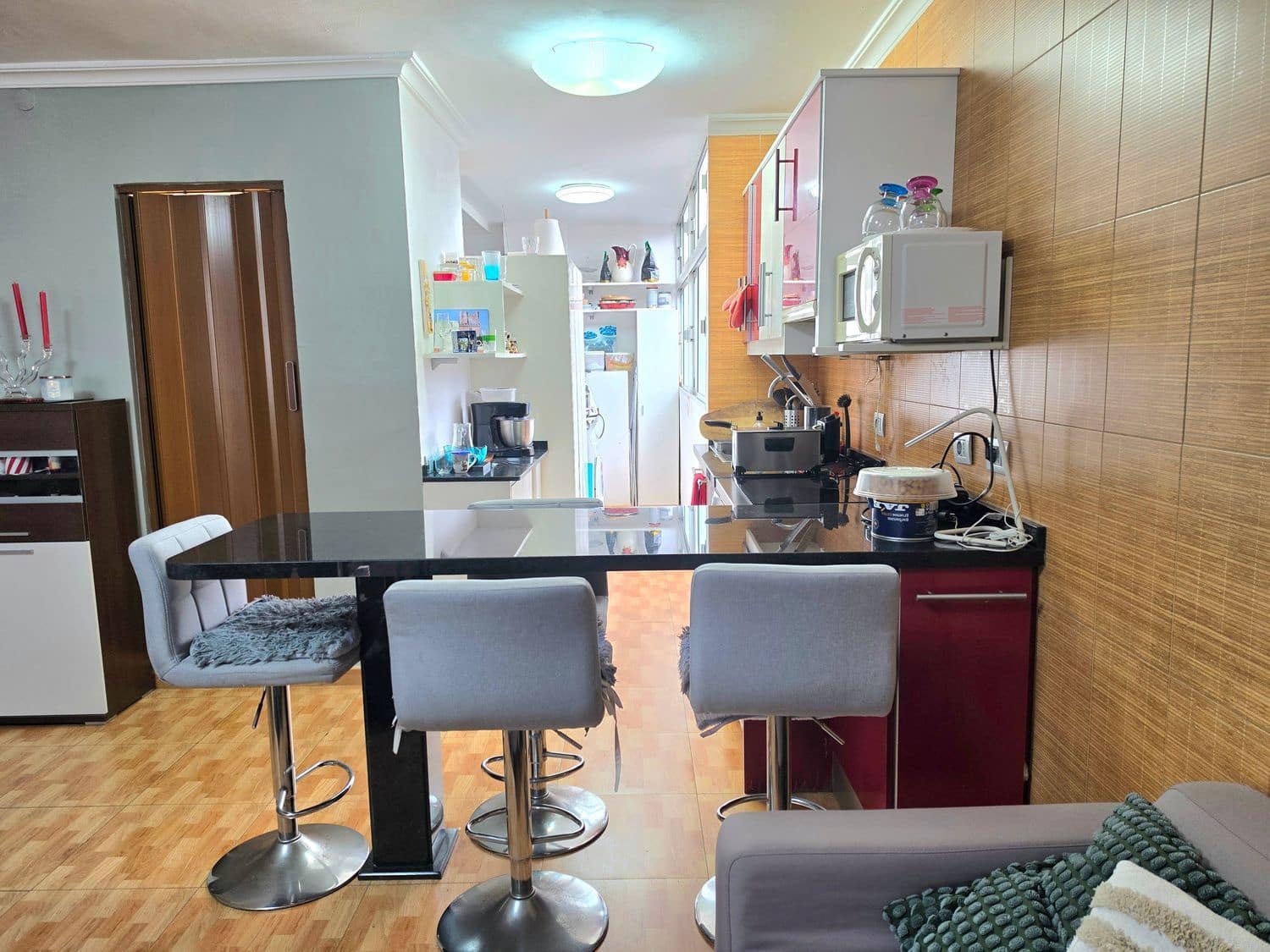 2 soverom Leilighet til salgs i Las Palmas de Gran Canaria med garasje - € 280 000 (Ref: 9751516)