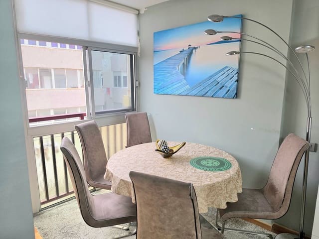 2 soveværelse Lejlighed til salg i Alcaravaneras, Las Palmas de Gran Canaria med garage - € 280.000 (Ref: 9751516)