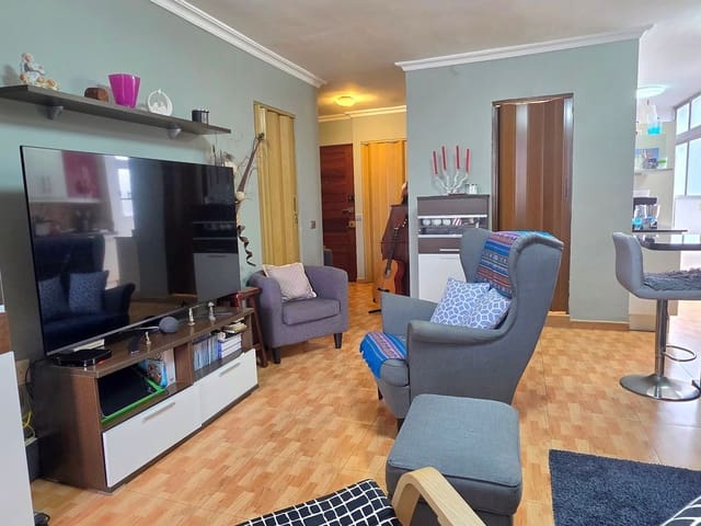 2 soveværelse Lejlighed til salg i Alcaravaneras, Las Palmas de Gran Canaria med garage - € 280.000 (Ref: 9751516)