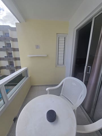 Apartment for sale in Playa del Inglés, San Bartolomé de Tirajana with pool garage - € 160,000 (Ref: 9770247)