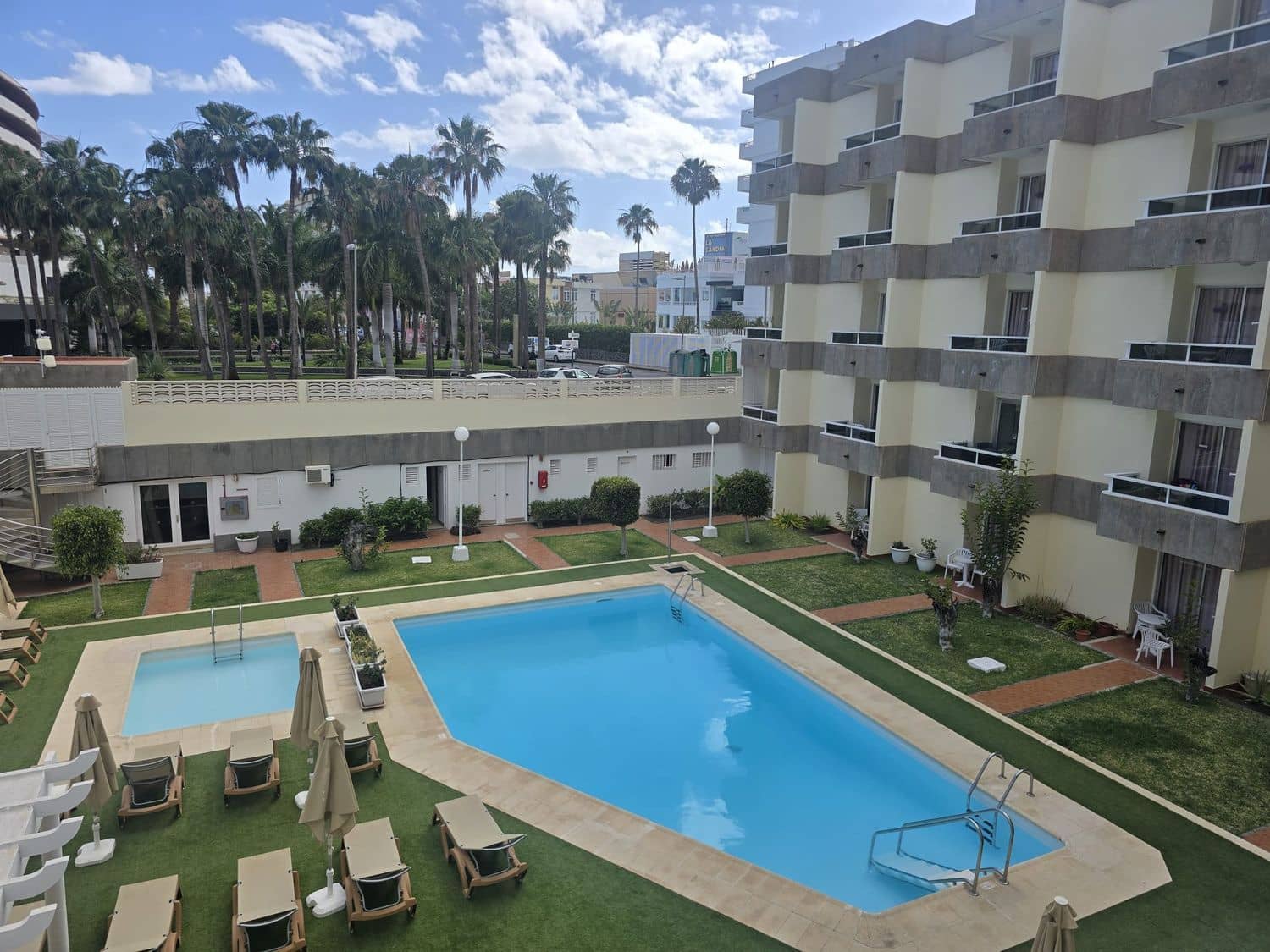 Apartamento para venda em Playa del Ingles com piscina garagem - 160 000 € (Ref: 9770247)