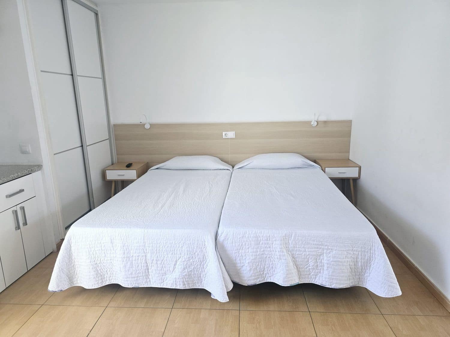 Apartamento para venda em Playa del Ingles com piscina garagem - 160 000 € (Ref: 9770247)