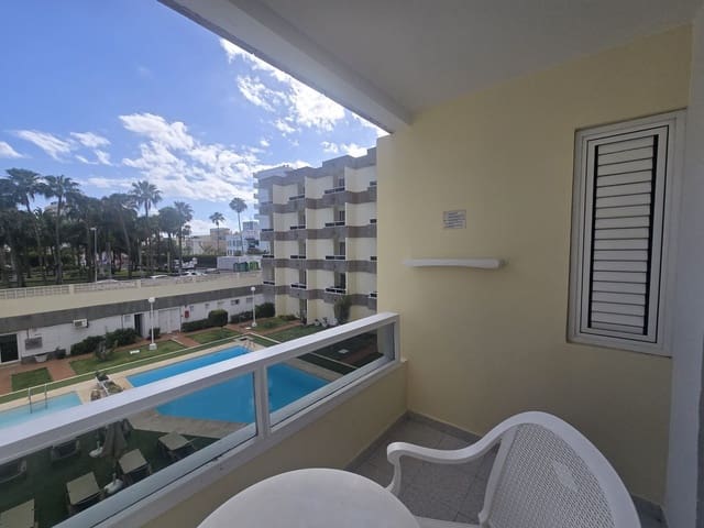 Apartment for sale in Playa del Inglés, San Bartolomé de Tirajana with pool garage - € 160,000 (Ref: 9770247)
