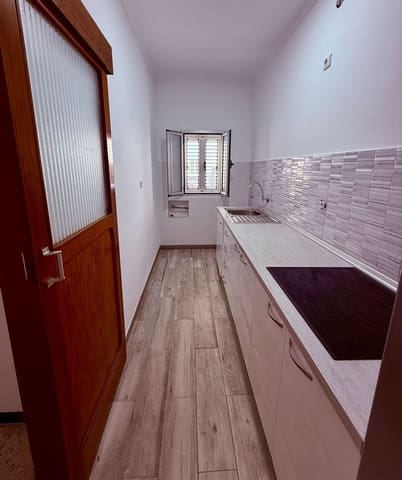 3 sypialnia Apartament na sprzedaż w Schamann - Rehoyas, Las Palmas de Gran Canaria z garażem - 140 000 € (Ref: 9770248)
