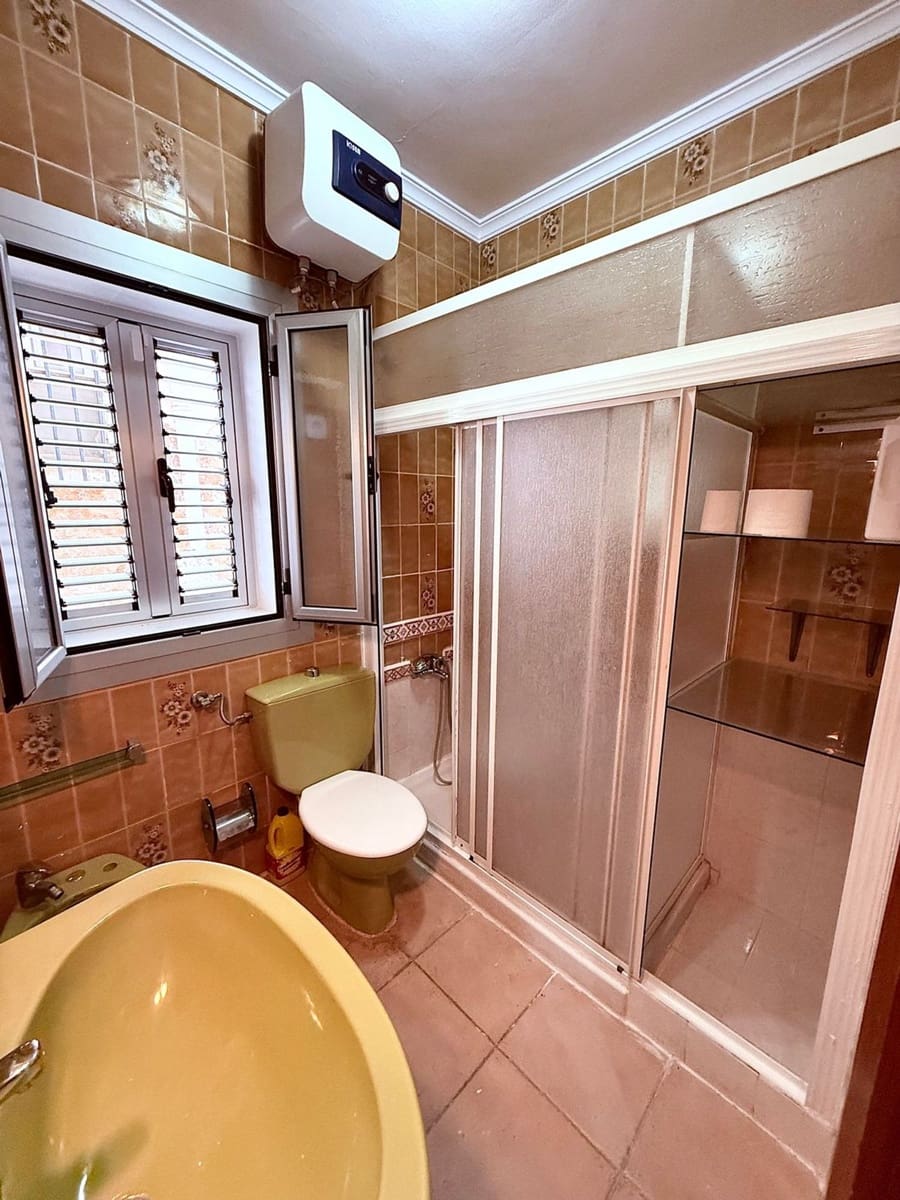 3 makuuhuone Huoneisto myytävänä paikassa Las Palmas de Gran Canaria mukana 
autotalli - 140 000 € (Ref: 9770248)