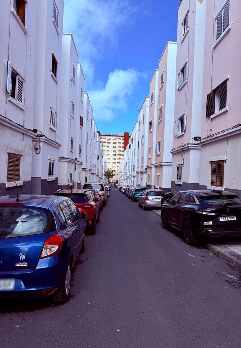 3 makuuhuone Huoneisto myytävänä paikassa Las Palmas de Gran Canaria mukana 
autotalli - 140 000 € (Ref: 9770248)