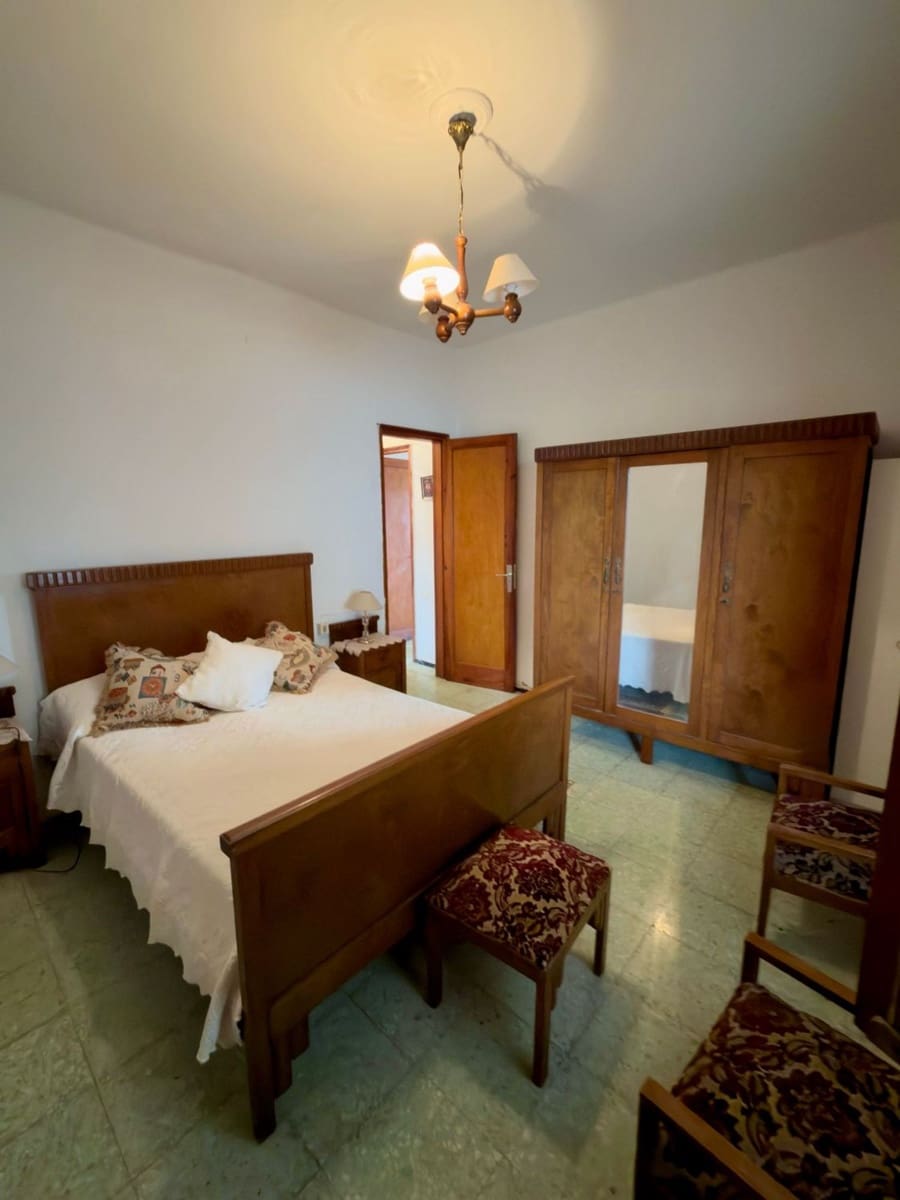 4 quarto Moradia para venda em Santa Brigida com garagem - 199 900 € (Ref: 9772648)