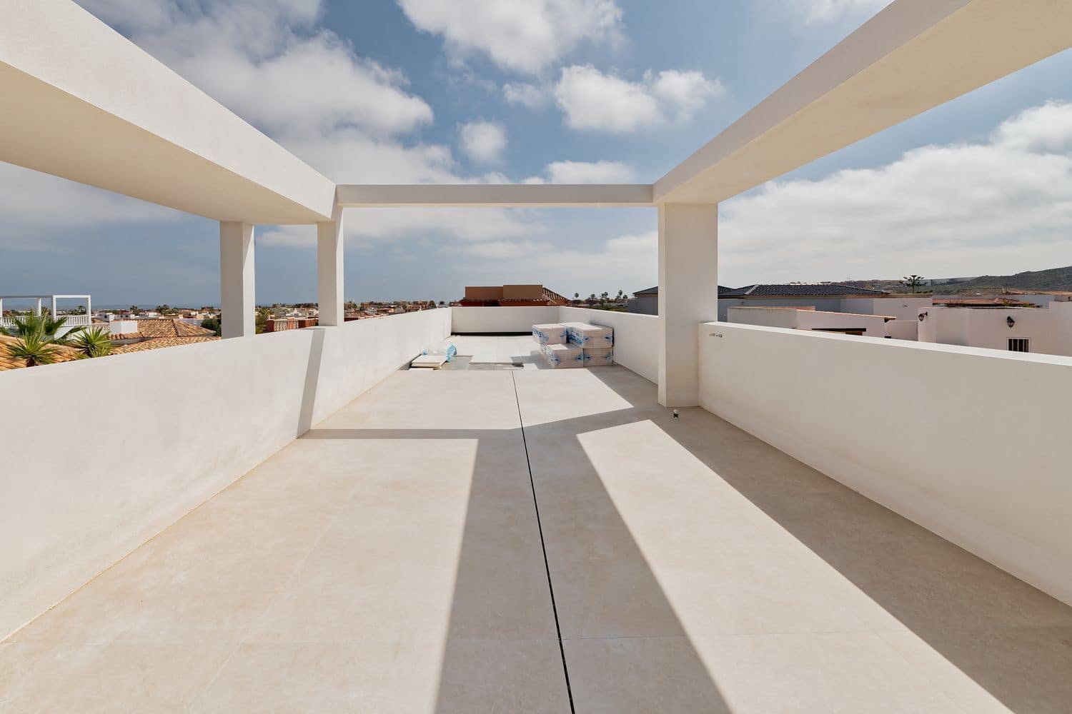 4 slaapkamer Villa te koop in Corralejo met zwembad garage - € 1.150.000 (Ref: 9777340)