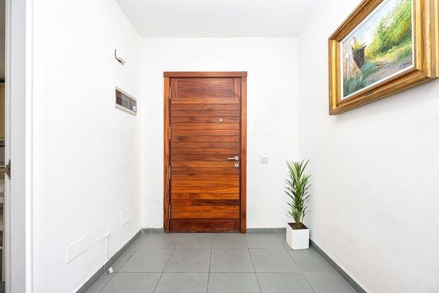 2 quarto Apartamento para venda em Ciudad Jardín, Las Palmas de Gran Canaria com garagem - 350 000 € (Ref: 9795776)