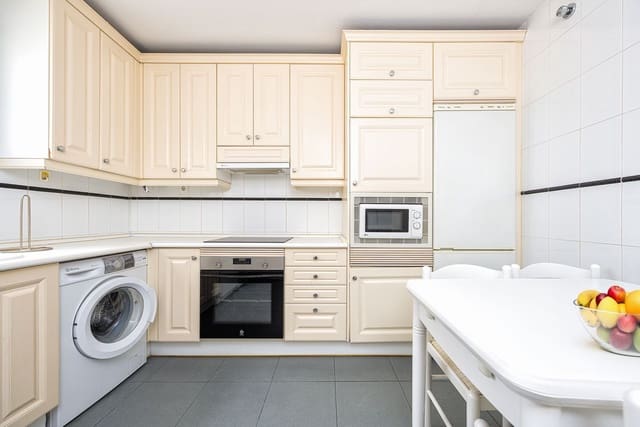 2 quarto Apartamento para venda em Ciudad Jardín, Las Palmas de Gran Canaria com garagem - 350 000 € (Ref: 9795776)