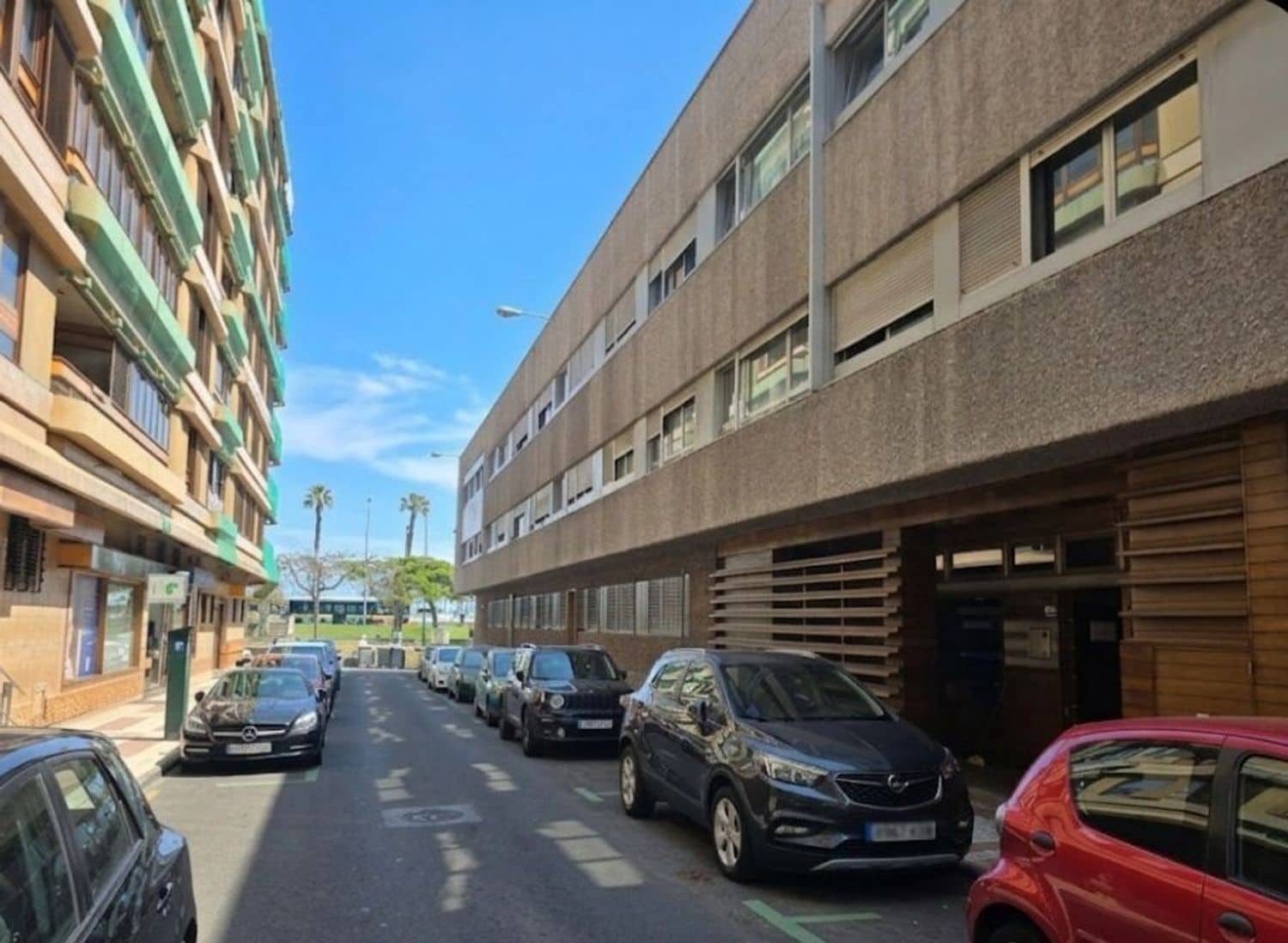 2 soveværelse Lejlighed til salg i Las Palmas de Gran Canaria med garage - € 350.000 (Ref: 9795776)