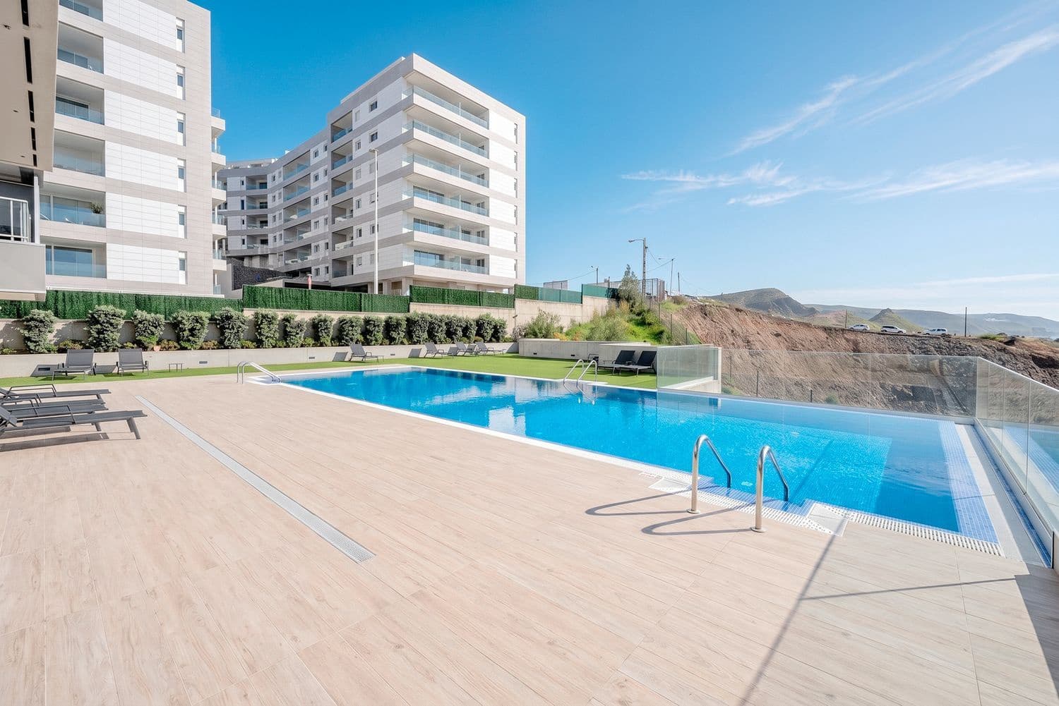 2 makuuhuone Huoneisto myytävänä paikassa Las Palmas de Gran Canaria mukana uima-altaan 
autotalli - 420 000 € (Ref: 9807514)