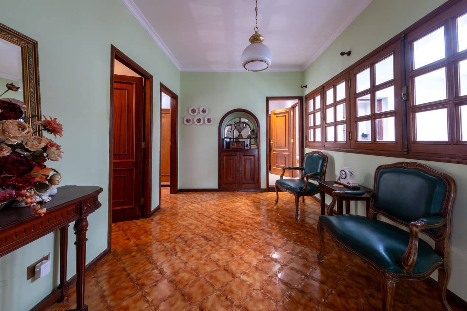 5 bedroom Townhouse for sale in Las Palmas de Gran Canaria with garage - € 490,000 (Ref: 9807515)