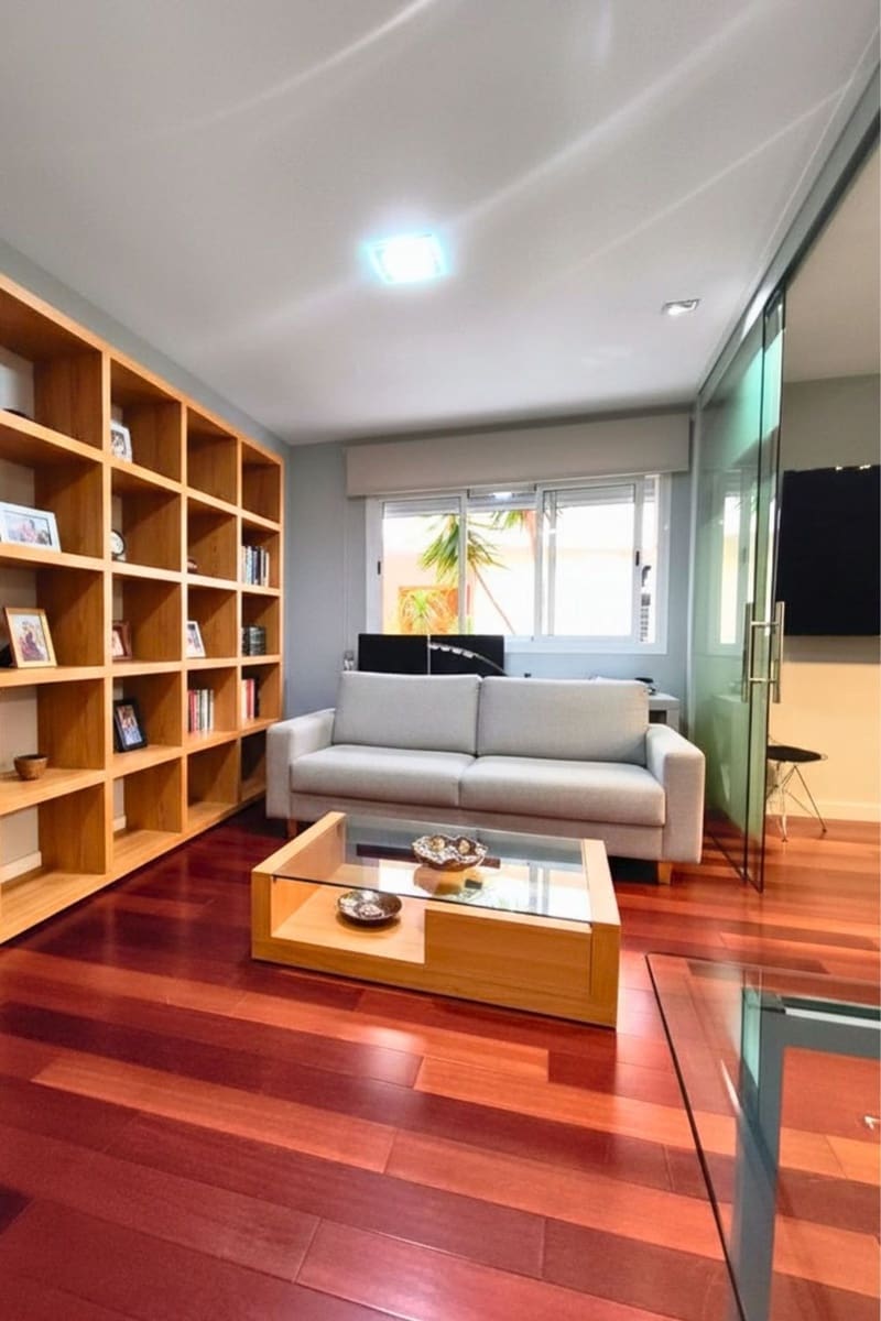 3 Zimmer Apartment zu verkaufen in Las Palmas de Gran Canaria mit Garage - 600.000 € (Ref: 9810875)