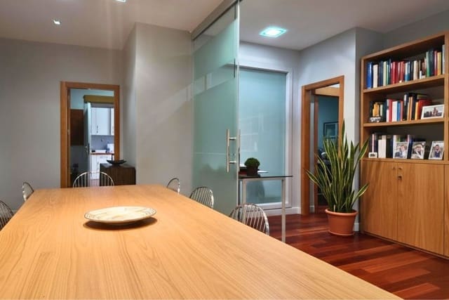 3 Zimmer Apartment zu verkaufen in Triana, Las Palmas de Gran Canaria mit Garage - 600.000 € (Ref: 9810875)