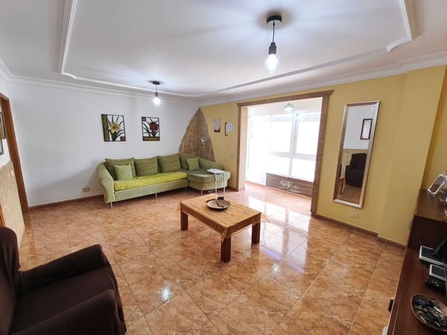3 quarto Apartamento para venda em Arucas com garagem - 230 000 € (Ref: 9810876)