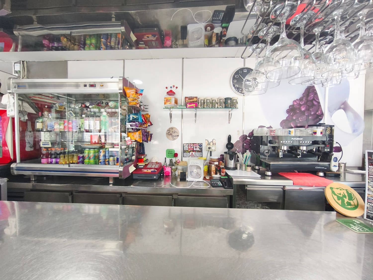 Commercial for sale in Las Palmas de Gran Canaria - € 190,000 (Ref: 9819832)