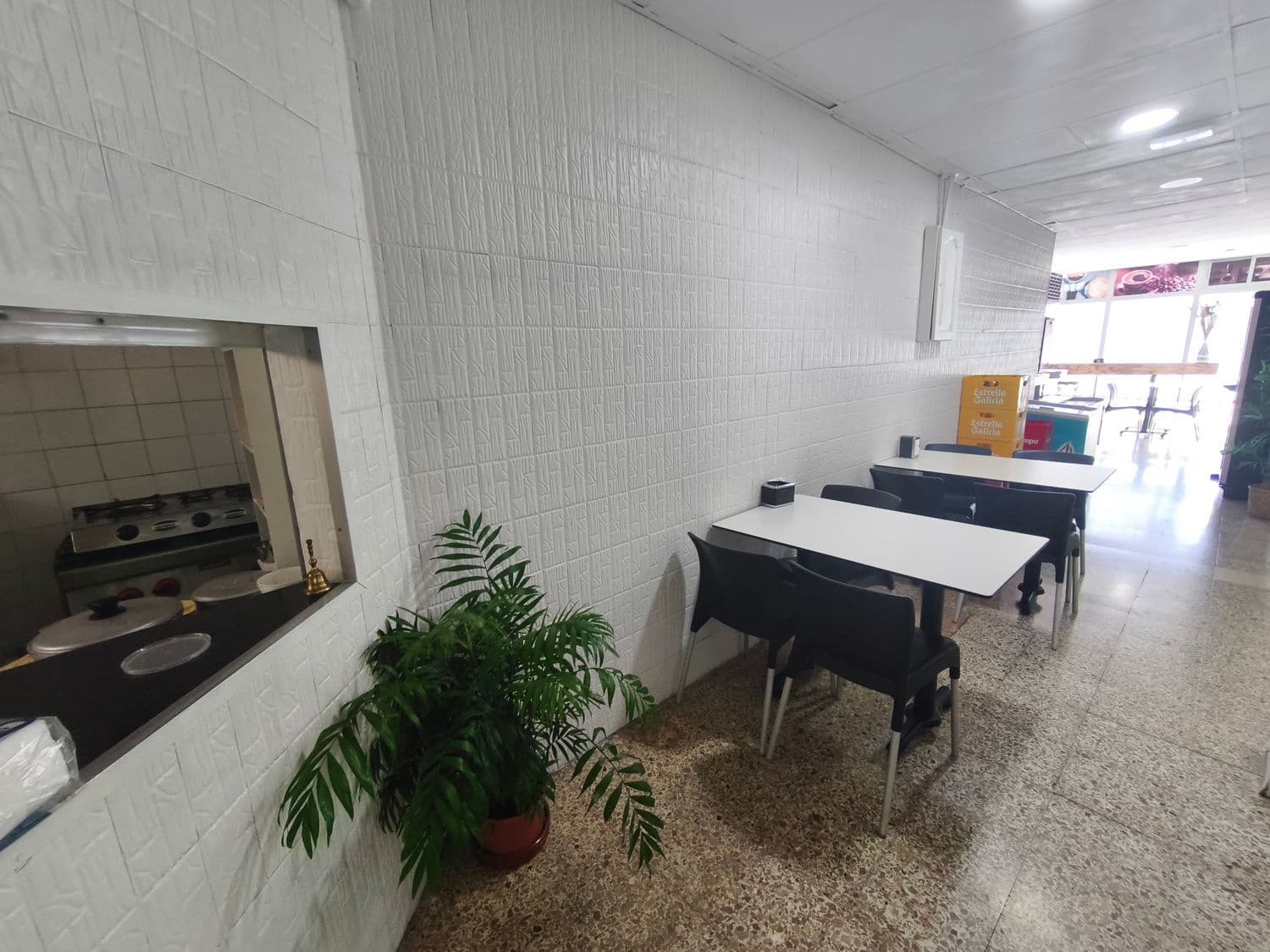 Commercial for sale in Las Palmas de Gran Canaria - € 190,000 (Ref: 9819832)