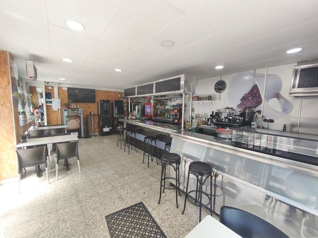 Gewerbe zu verkaufen in La Feria, Las Palmas de Gran Canaria - 190.000 € (Ref: 9819832)