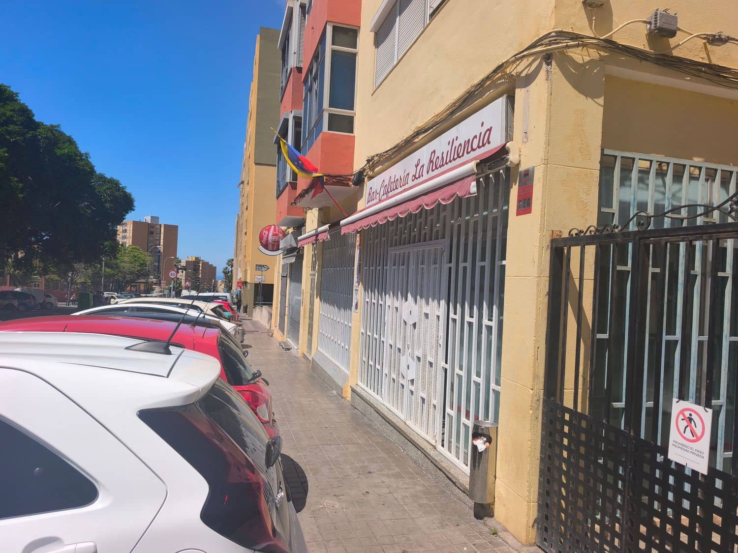 Commercial for sale in Las Palmas de Gran Canaria - € 190,000 (Ref: 9819832)