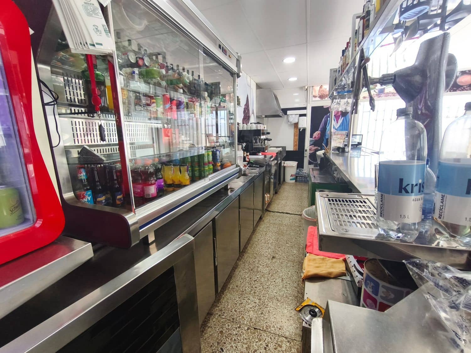 Commercial for sale in Las Palmas de Gran Canaria - € 190,000 (Ref: 9819832)