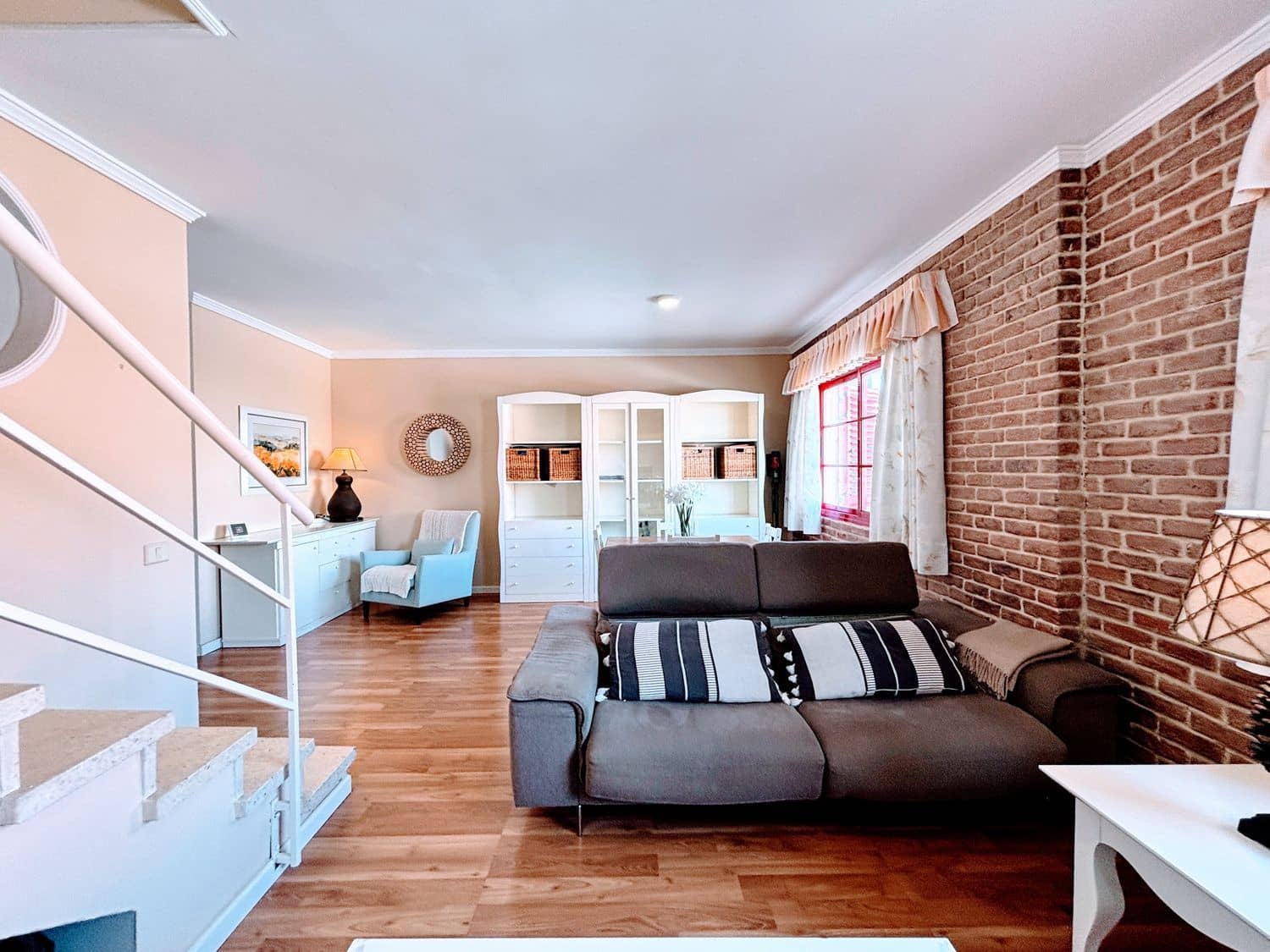 4 chambre Maison de Ville à vendre à Almatriche avec garage - 339 900 € (Ref: 9824565)