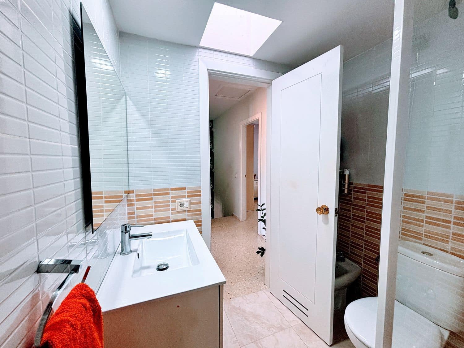 4 chambre Maison de Ville à vendre à Almatriche avec garage - 339 900 € (Ref: 9824565)