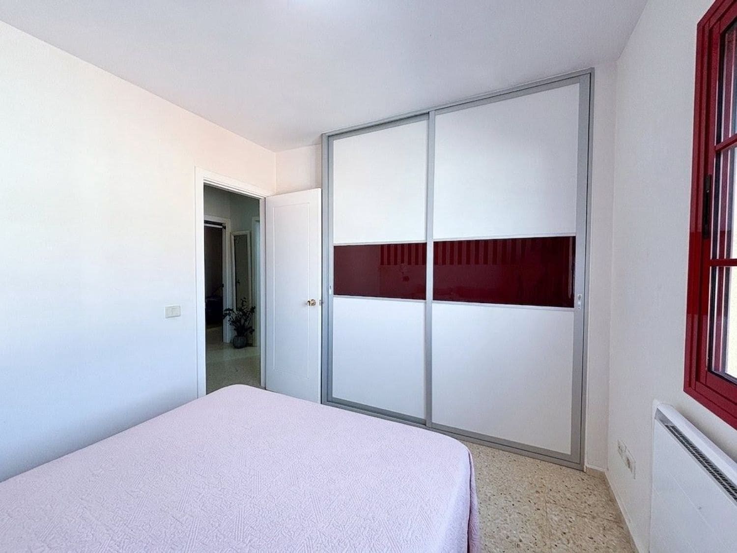 4 chambre Maison de Ville à vendre à Almatriche avec garage - 339 900 € (Ref: 9824565)