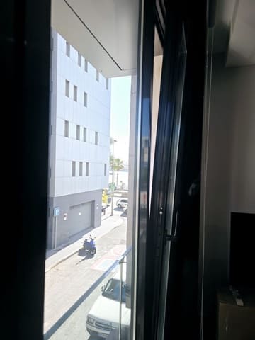 1 slaapkamer Appartement te huur in Alcaravaneras, Las Palmas de Gran Canaria met garage - € 1.100 (Ref: 9824566)