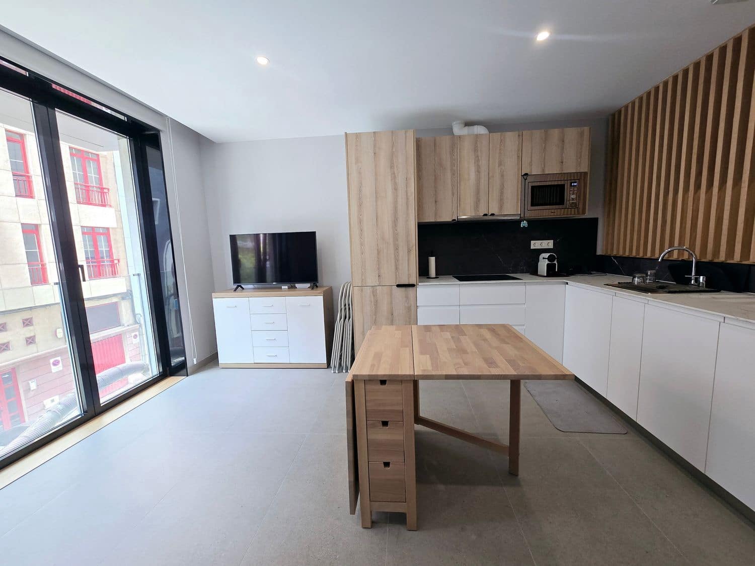 1 bedroom Apartment for rent in Las Palmas de Gran Canaria with garage - € 1,000 (Ref: 9824566)