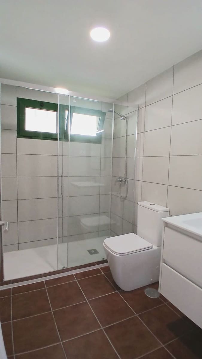 Casa de 3 habitaciones en Playa del Inglés en venta con piscina garaje - 360.000 € (Ref: 9824568)