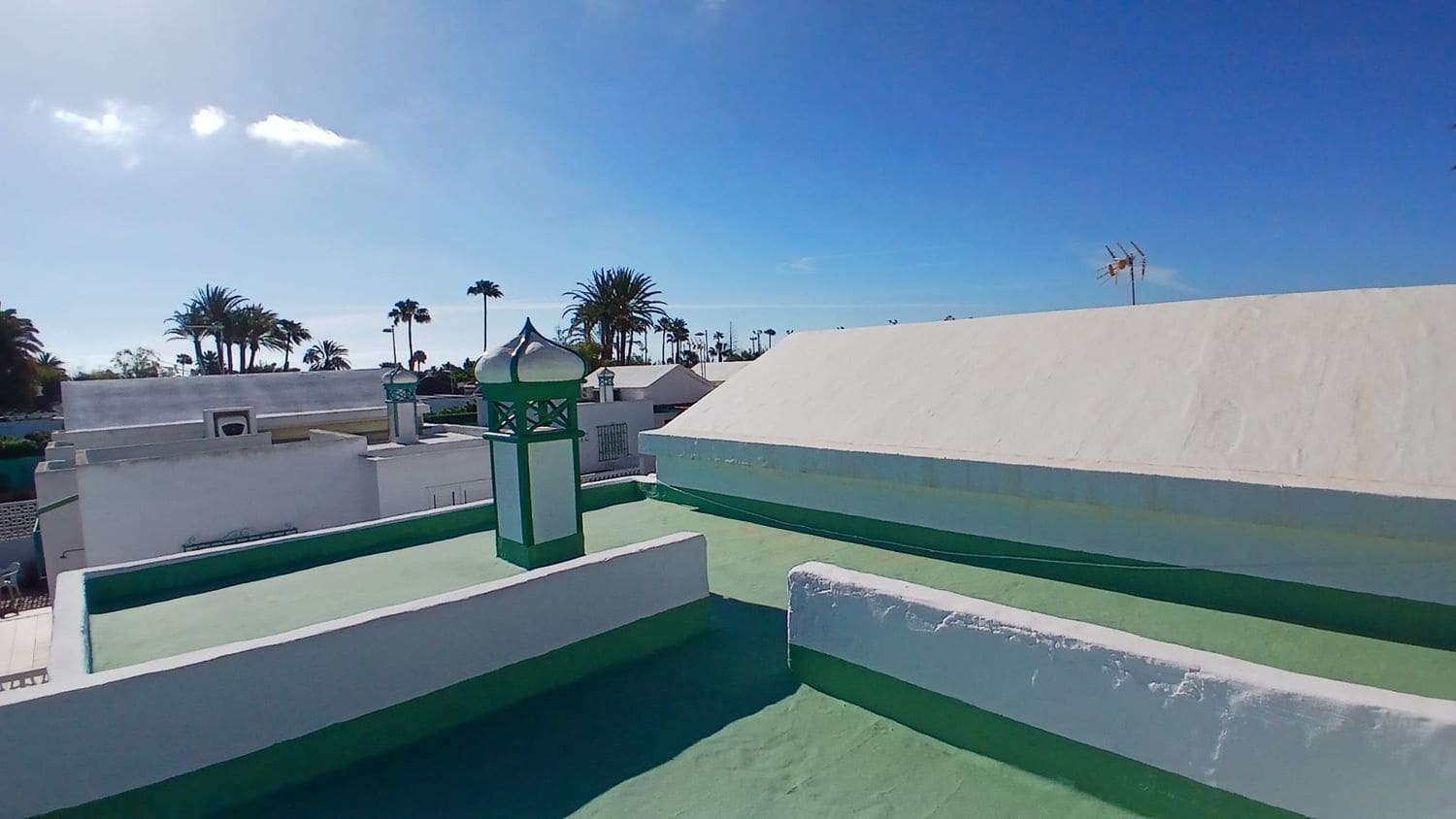 Casa de 3 habitaciones en Playa del Inglés en venta con piscina garaje - 360.000 € (Ref: 9824568)