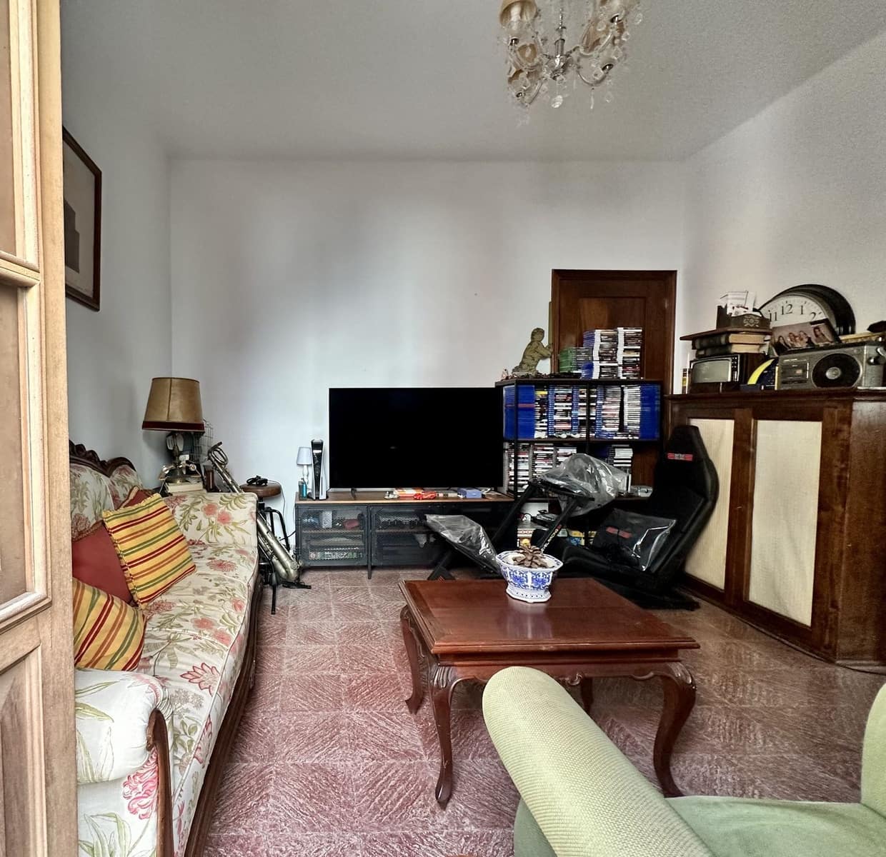 5 bedroom Apartment for sale in Las Palmas de Gran Canaria with garage - € 365,000 (Ref: 9835093)