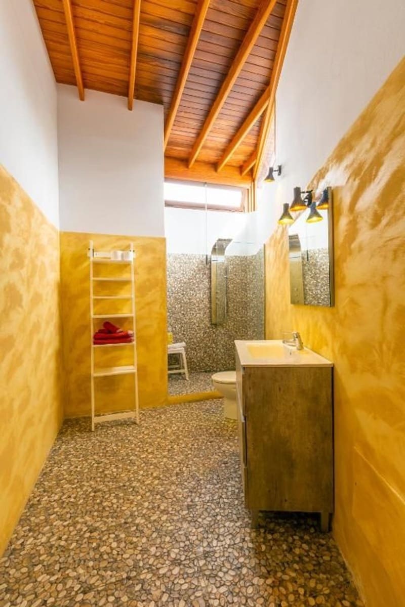 5 bedroom Villa for sale in Yaiza with pool garage - € 799,000 (Ref: 9838720)