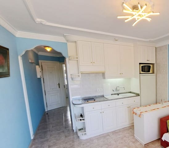 1 soveværelse Lejlighed til salg i Playa del Inglés, San Bartolomé de Tirajana med swimmingpool garage - € 240.000 (Ref: 9841989)